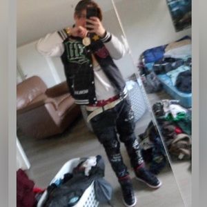 Meet your Posher, Chase